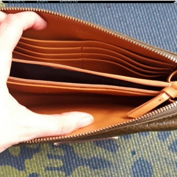 Donna Karan collection convertible leather croc clutch - Picture 4 of 5